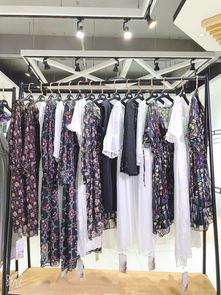 上海品牌女裝呢大衣走份與服裝輔料銷售 產(chǎn)業(yè)鏈協(xié)同下的品質(zhì)與創(chuàng)新